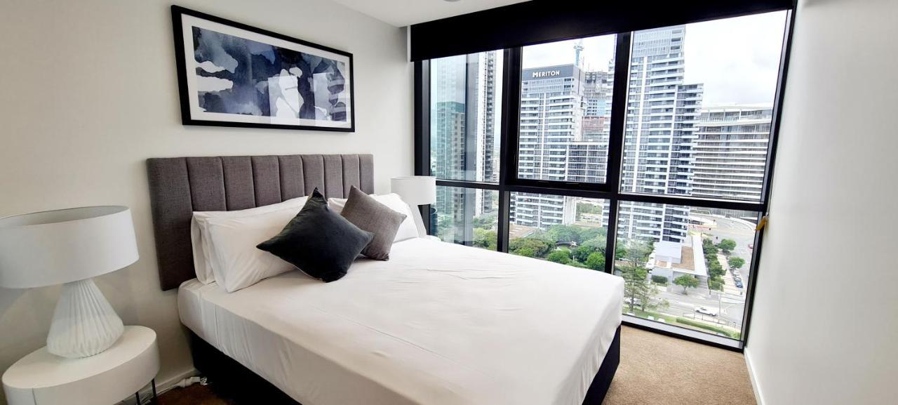 Koko Broadbeach Gold Coast Exterior foto