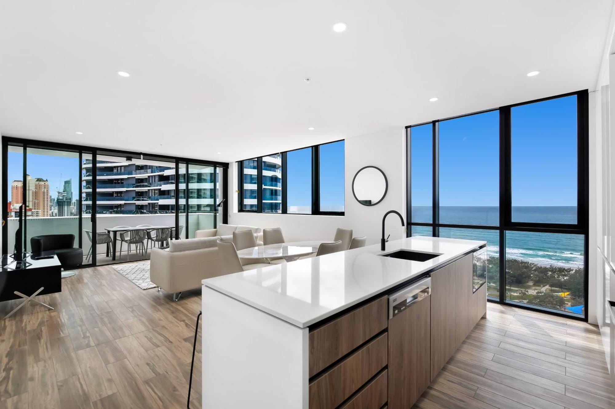 Koko Broadbeach Gold Coast Habitación foto